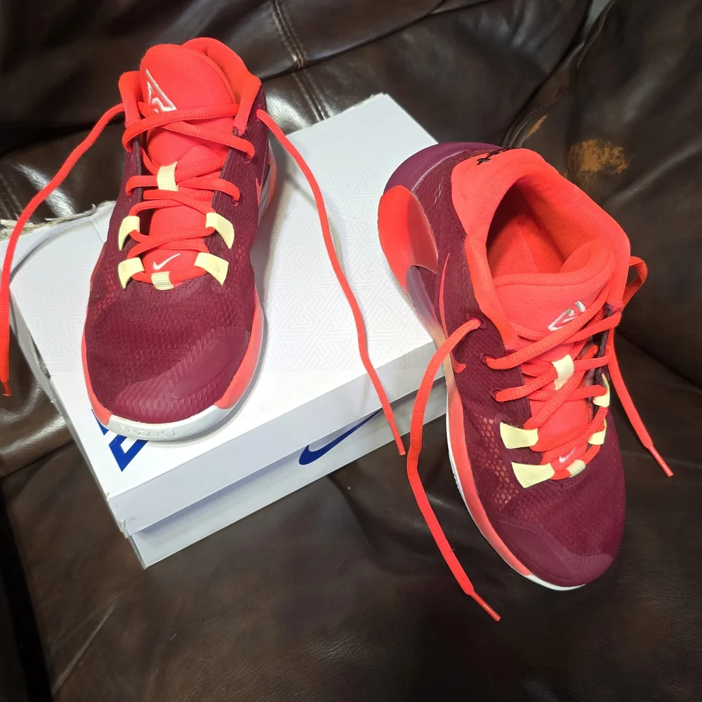 Nike Freak 1, 5Y Orange and Red Sneakers